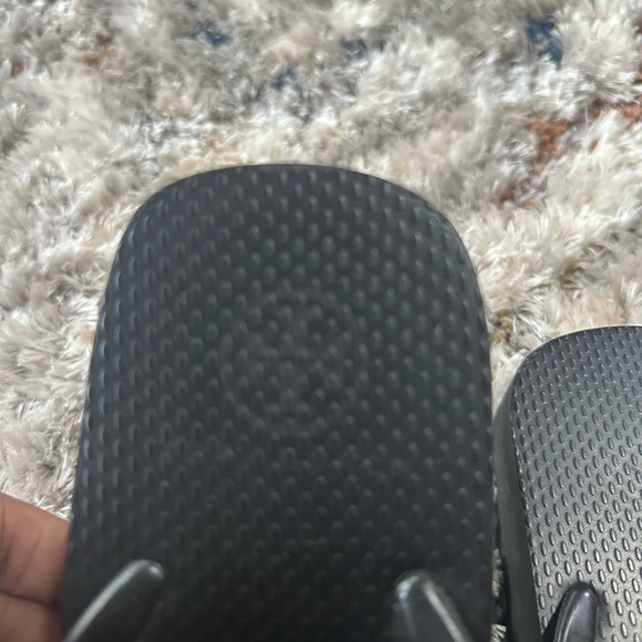 Tory Burch Flip Flops - Picture 3 of 4